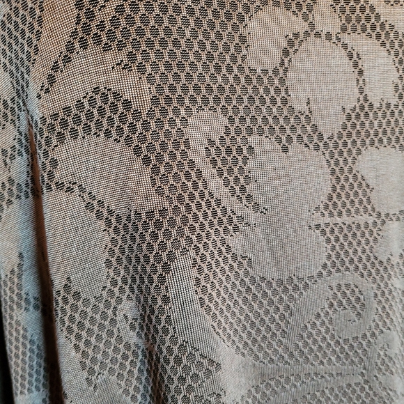 Dressbarn Women's Pullover Dressy Top Taupe Sz XL - Picture 5 of 5